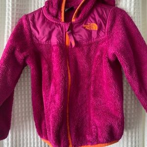 Girls North Face oso fleece jacket